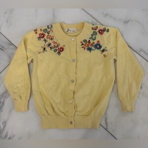 Doe a Deer girl’s 6 yellow floral embroidered button up 100% cotton cardigan